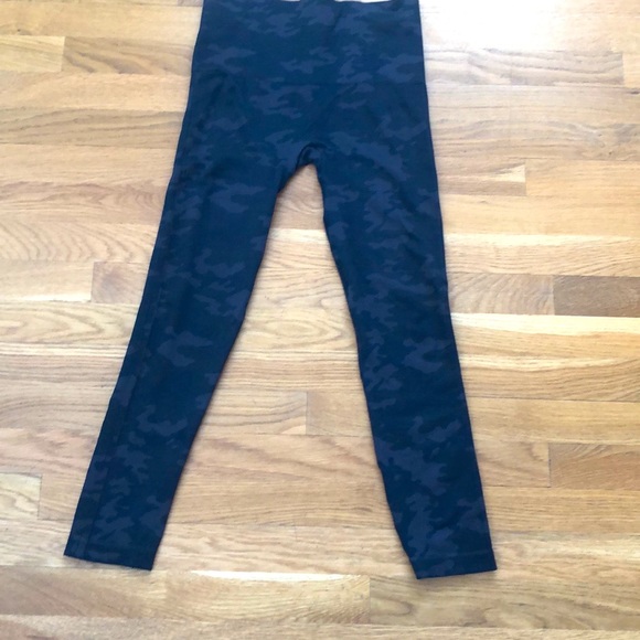 Spanx leggings - Picture 3 of 3